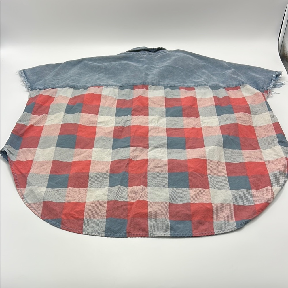 Cato Women's Boxy Shirt 22/24W Button Down Plaid Blue Red Dickie Sleeveless - Picture 8 of 12